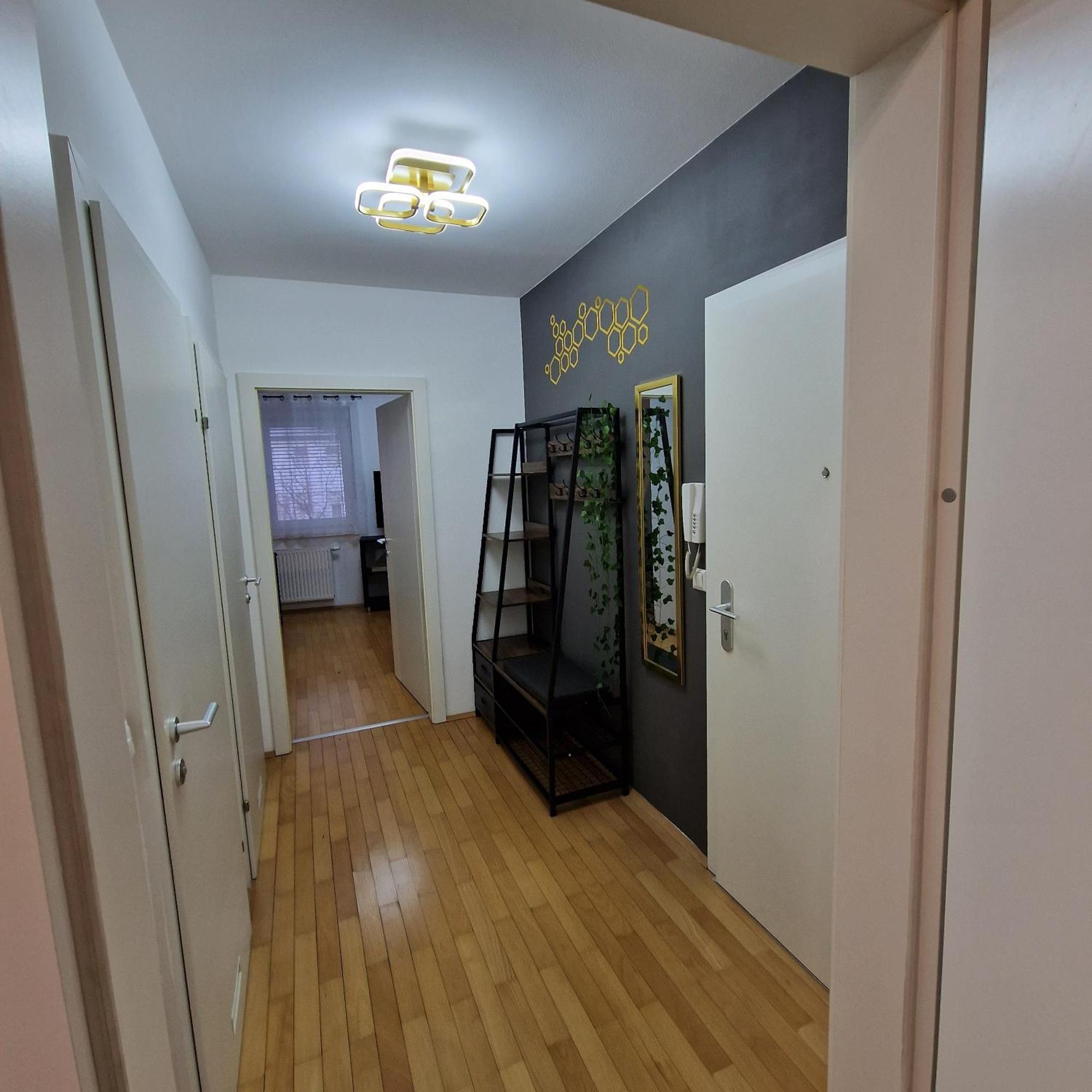 Grazer City Residence & Free Parking エクステリア 写真